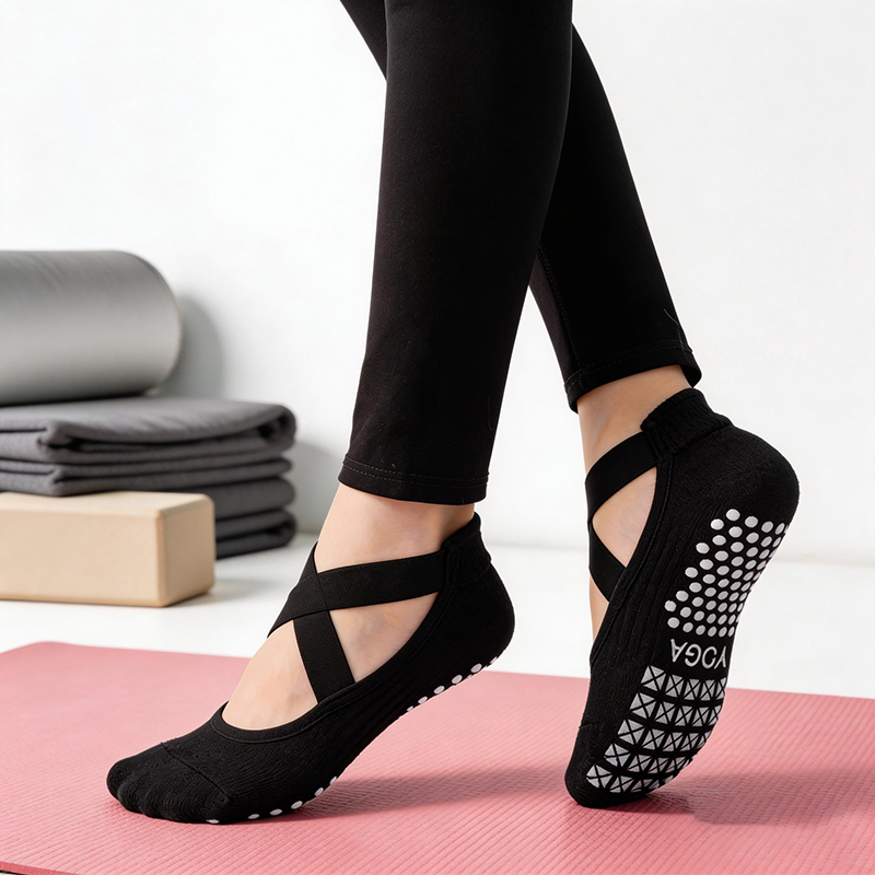 Kaus Kaki Yoga Anti Selip Wani - Grip Sock Yoga ulasan dan harga
